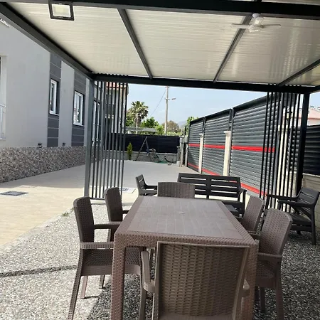 Elite Life With Pool In Dalamanda Διαμέρισμα *